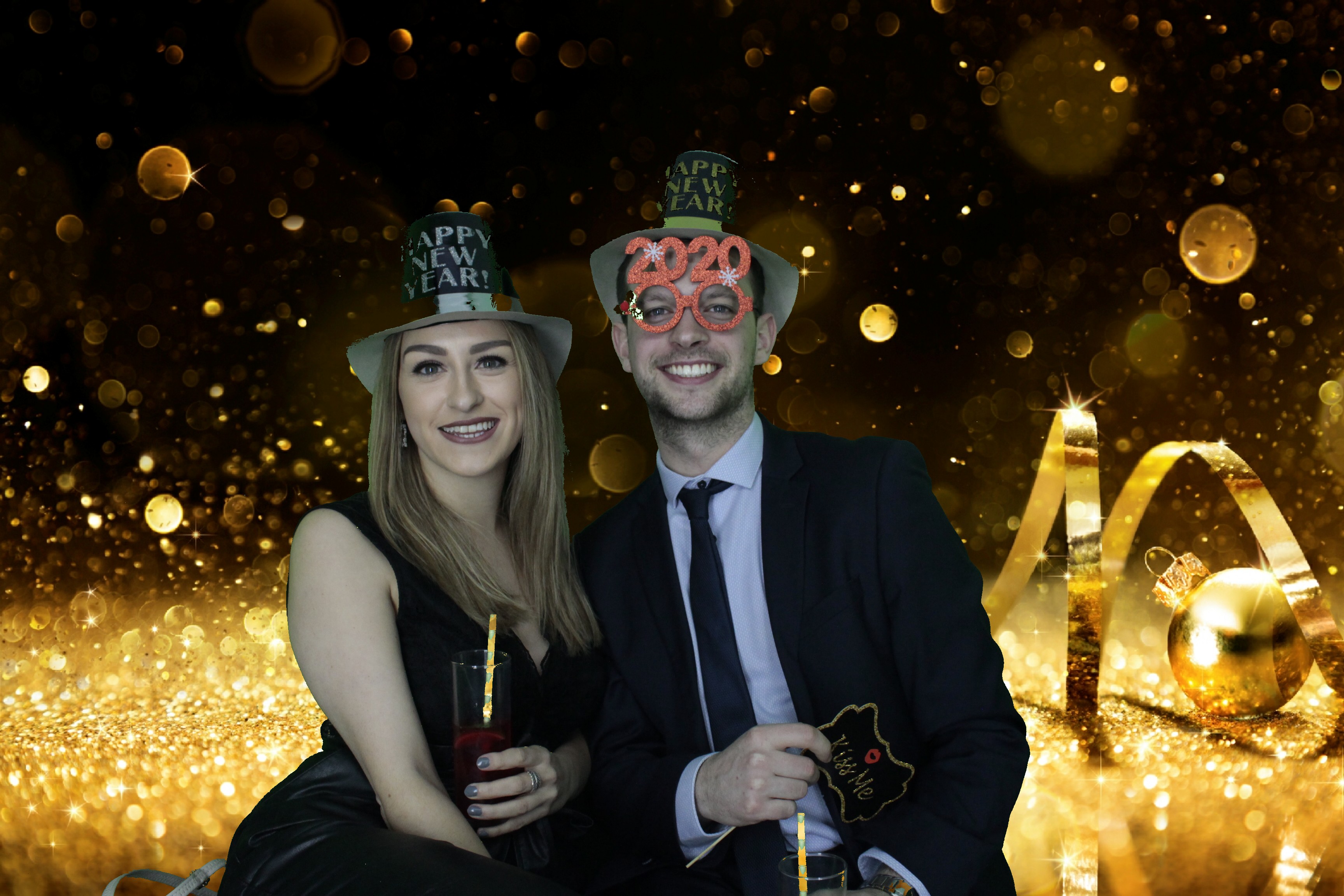 NYE Party | View more photos from the event at gallery.myphotoboothexperience.co.uk/u/MyPhotoBoothExperienceLtd/NYE-Party